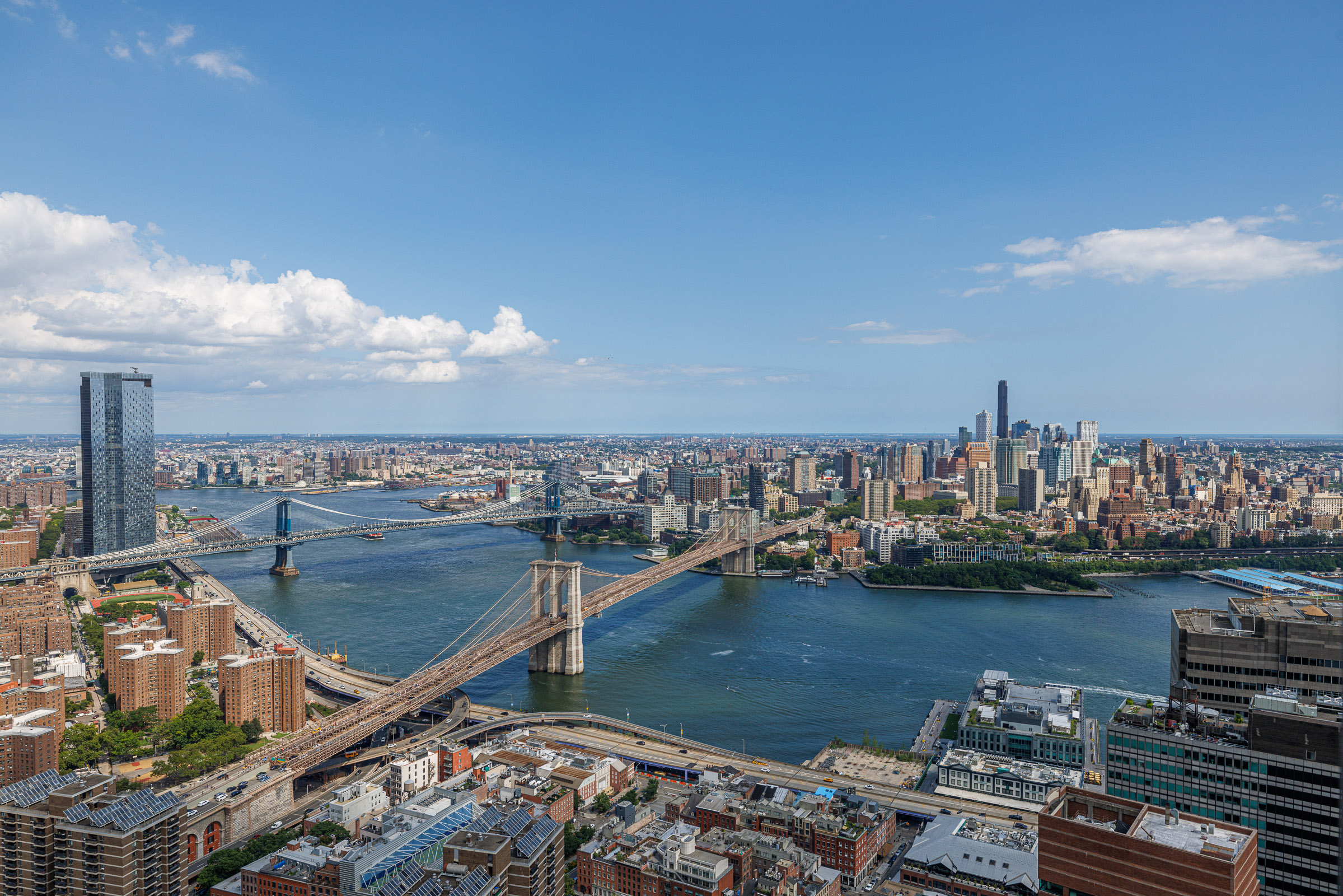 East River bridges, daytime